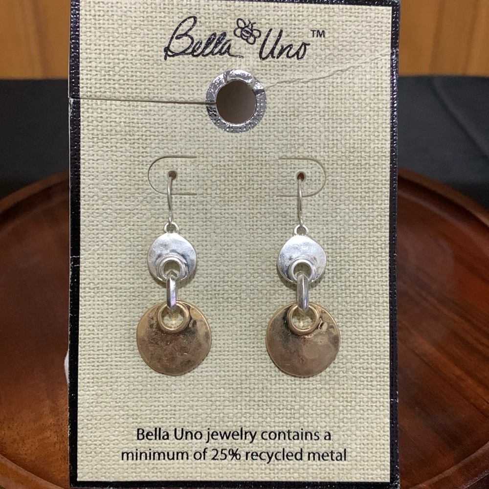 NWT Bella Uno two tone earrings